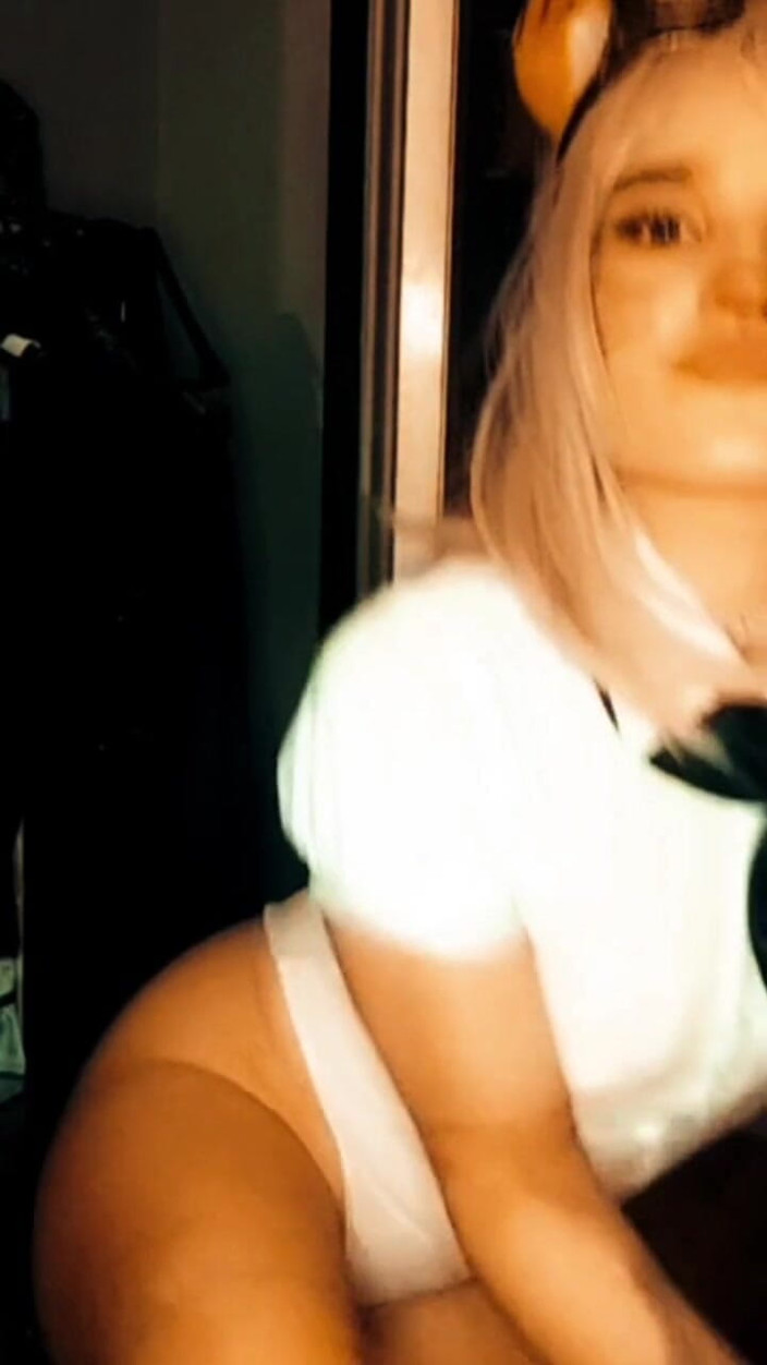 Moondrugz: Just Me Cosplaying &amp; Being a Fucking Strange Weirdo