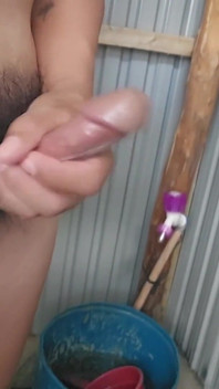 No Sound Jerking Till Cum!