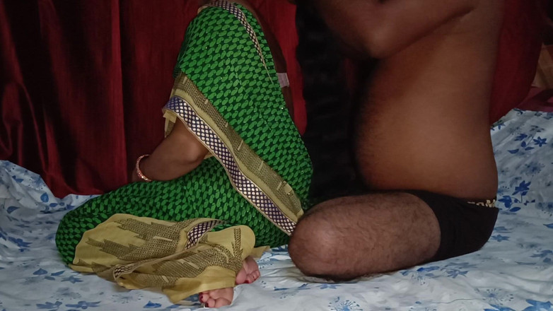 hotbhabhi244: Schwager fickte zum ersten mal schwägerin