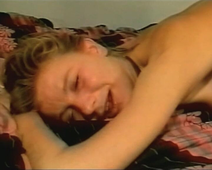 GERMAN PORN CLASSICS: Mocne klapsy we wszystkich otworach