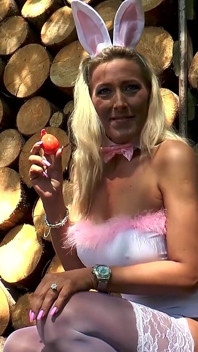 Hot Milfs sucking and fucking big dicks outdoor sex clip