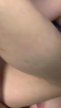 Seksi büyük memeli orta yaşlı seksi kadın yarağı seviyor