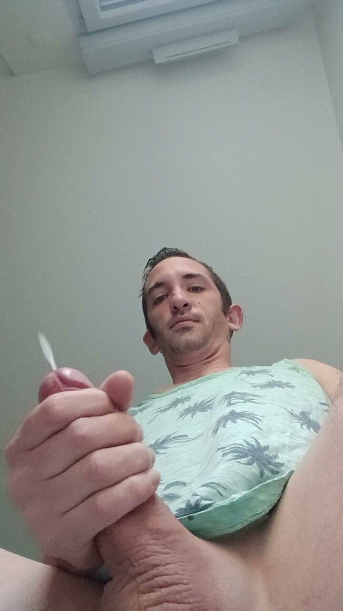 Alexis bondoux: Xxl Penis of a Young Guy with His Big Cumshot