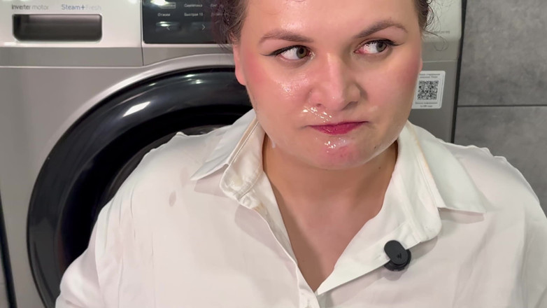 Katybigcherry: Fucked the Secretary in the Toilet