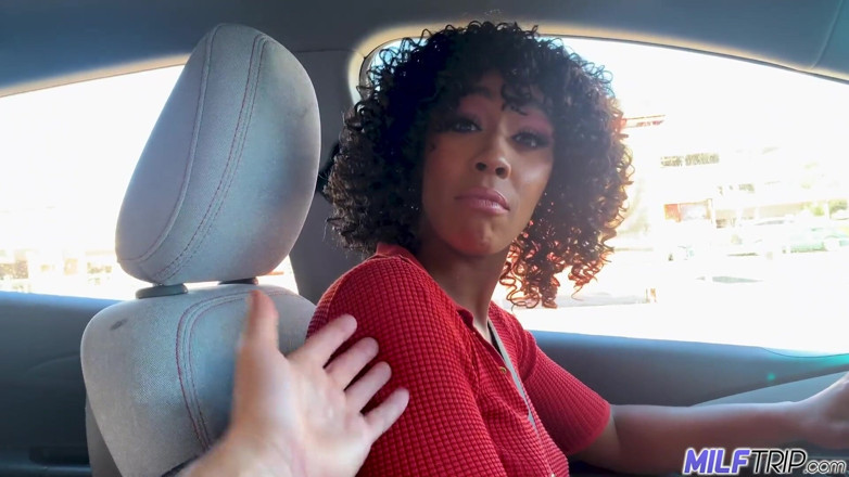 MILF Trip: สาวผิวดำผอมบาง Misty Stone หุ่นดีมาก