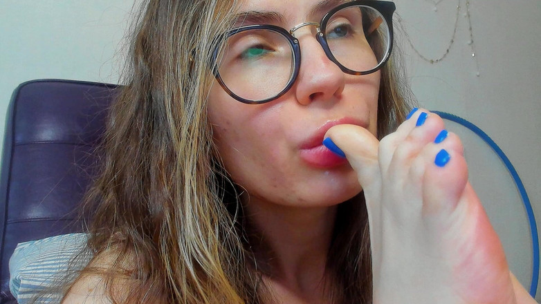 Rarible Diamond: Sání, plivat, lízání vlastních nohou 2