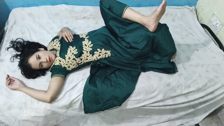 Indian Muslim Couple: Istri desi tanish fatima suasana hati liar dia tidak bisa...