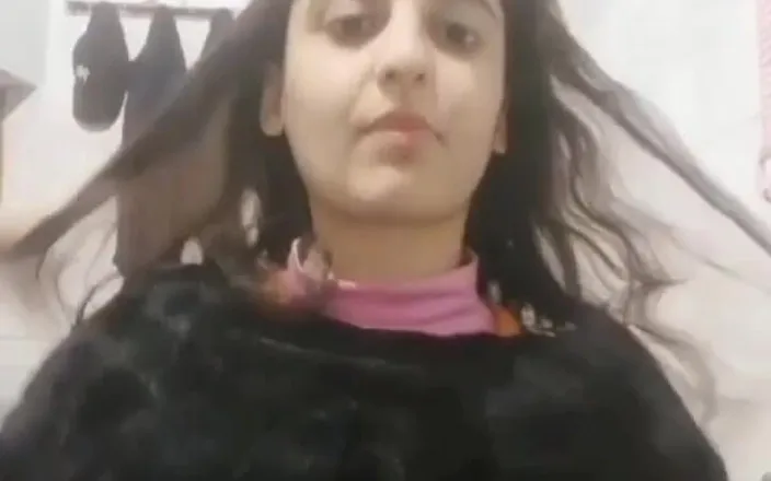 MehwishAly: My Czn Bathroom Fun Only for My Fans