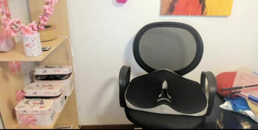 Nicoletta Embassi: इतालवी सौतेली मम्मी तुम पर हावी होती है और तुम्हें अपने गले के नीचे हर तरह से उसके बड़े रबर के लंड को चूसती है