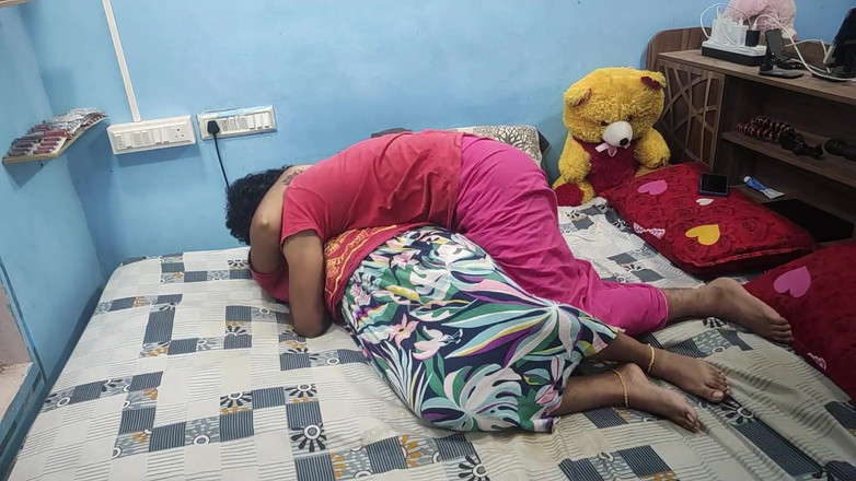 Vaigavarun45: Vaishnavy i Sharun Raj Live Uncut Sex in Bedroom