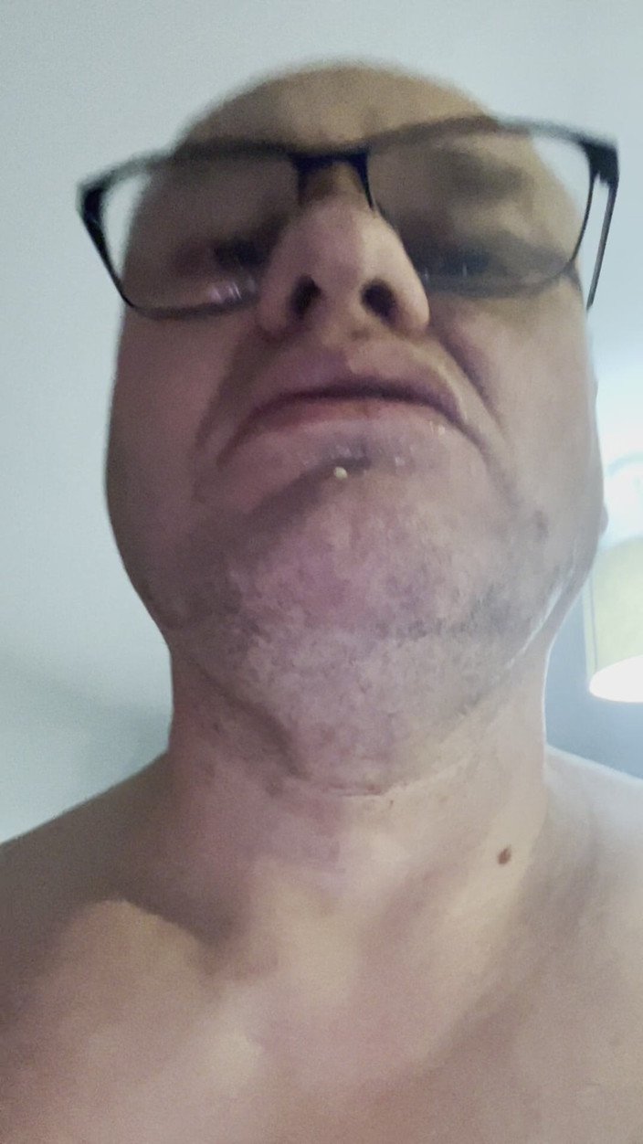 Ancient456: Lo spogliarello sporco lo adoro