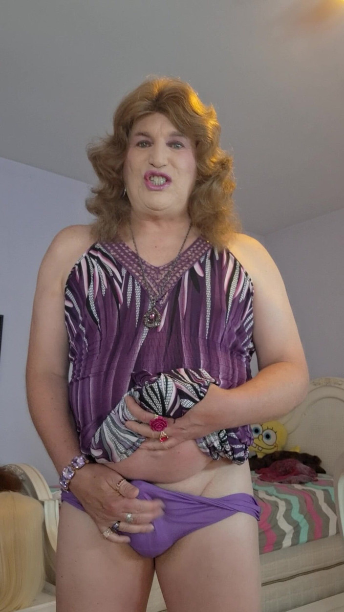 Victoria Lecherri: Gifta Dig Med Mig Och Gör Mig Till Din Trannywife!