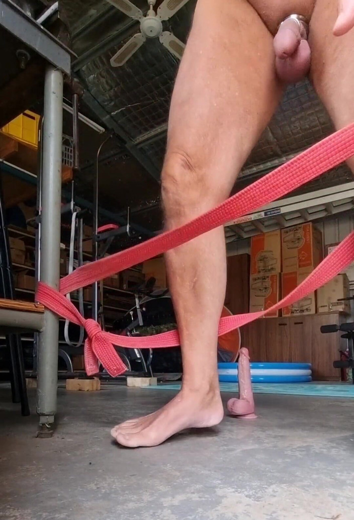yogiyumyum: Dildo