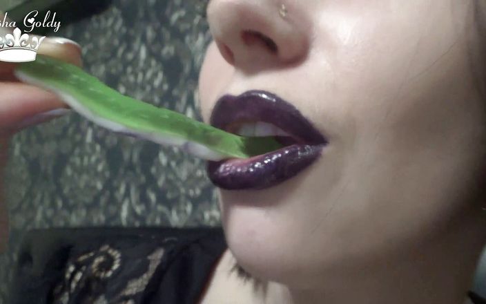 Goddess Misha Goldy: 5 couleurs pour mes lèvres &amp;amp; gummy bears vore