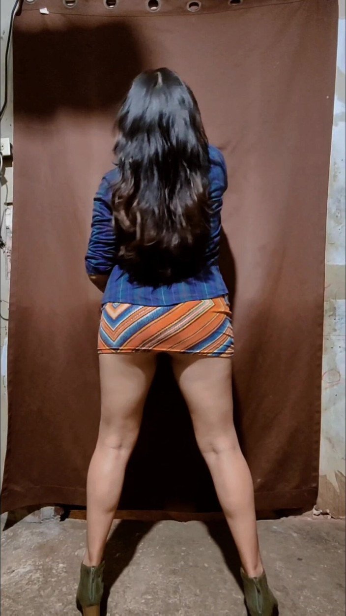 Sexy dances: Minifalda Sexy Baile