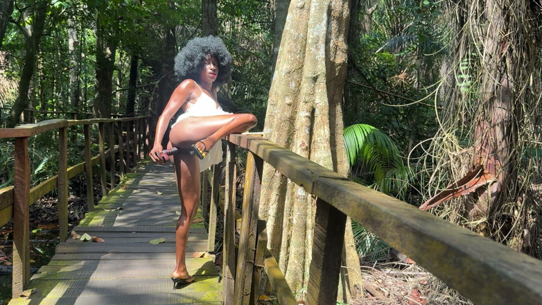 Spicyperry: Outdoor Anal Freak Part 2