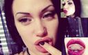 Goddess Misha Goldy: Fantasmes sur mes grosses lèvres roses sexy