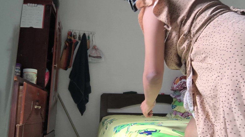 PATY PATY: Este incitant să vezi vaginul meu deschis și delicios, gata pentru...