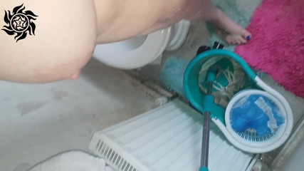 Thumbnail of Jimbob and Pregnant Sassy Pissing on Each Other Montage