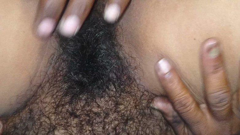 Sexy aunty: Vidéo complète d’une belle-sœur gujarati qui se fait baiser la...