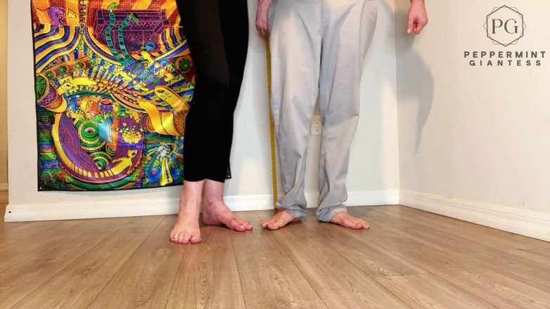 Peppermint Giantess: Your Tiny Size 13 Feet Vs My Giantess Size 16 Feet - Total...