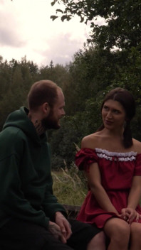 Procházka přírodou, ošukal jsem svou brunetku přítelkyni na mostě a naplnil jí ústa
