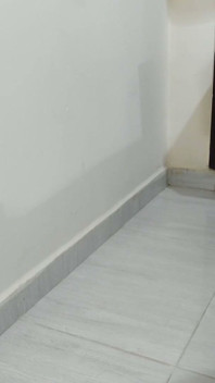 İşe Gitmeden Bir Sabah, Senin Gibi Bir Yarak Istiyorum