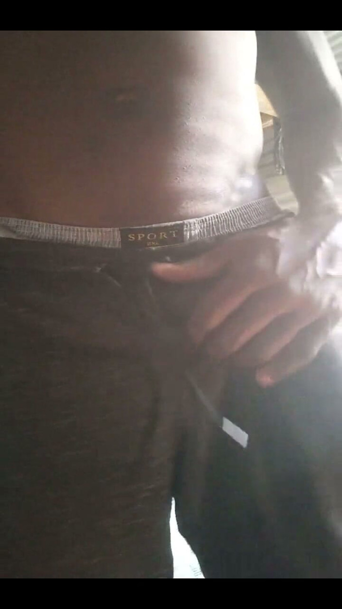 Mr_african: Bantu aku dong mulutmu