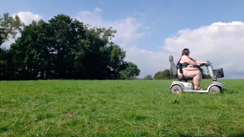 SSBBWLadyBrads: Come for a ride with me
