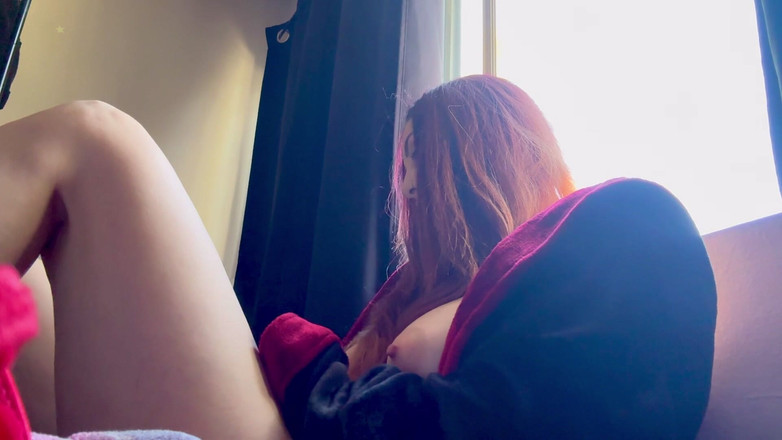 Artemisia Love: Mamă sexy italiană cu țâțe mari Artemisia Love sfârcuri excitate Joacă...