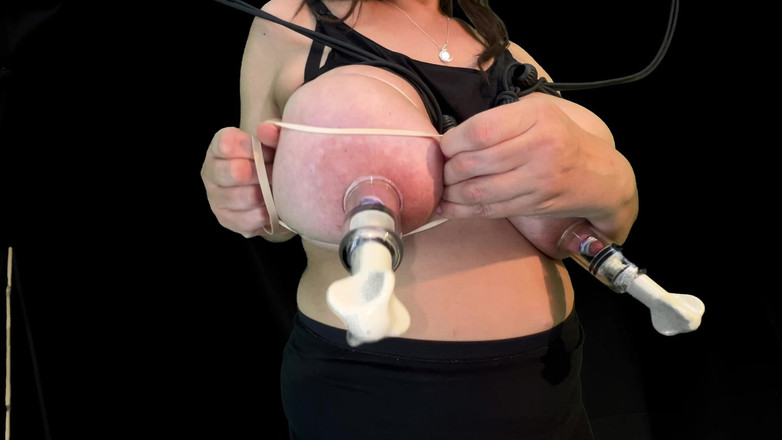 VeeVee Vixen: 輪ゴムおっぱい 5 HD