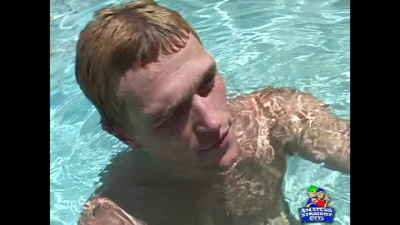 Jay's Amateur Straight Guys: Giovannit a Peter Skinny Dip