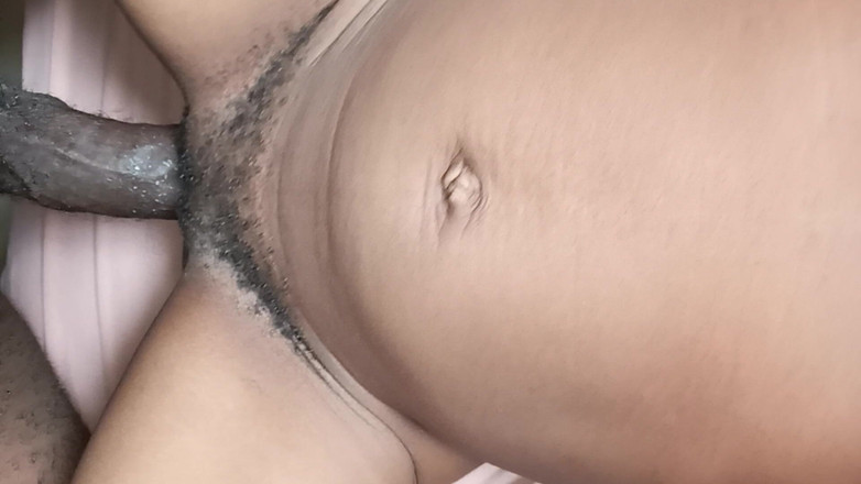 Babygood: 非洲大黑屌操紧致阴户的女孩