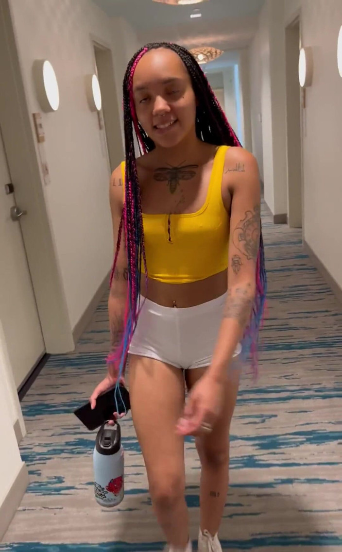 Slut me out: Neyle sikilmek üzere olduğu hakkında en ufak bir fikri yoktu