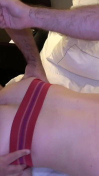 Bearfilms Logan Stanley are parte de sex în trei sălbatic cu Excitați Urși Bare Ranger și Jeremy Feist