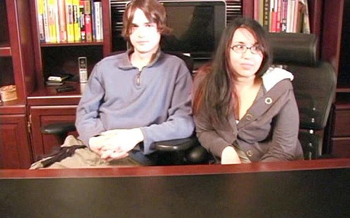 Media Originals: Casting Ashley tiener wanhopige amateurs