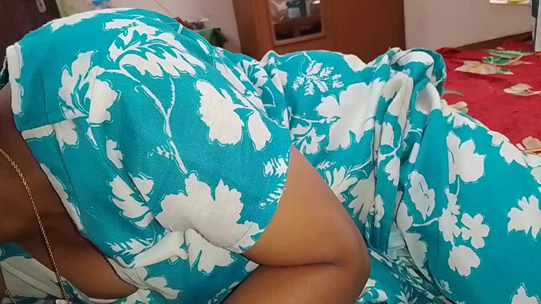 Skydreem1104: Indian Village Girl Puts Her Husband's Penis in Her Mouth