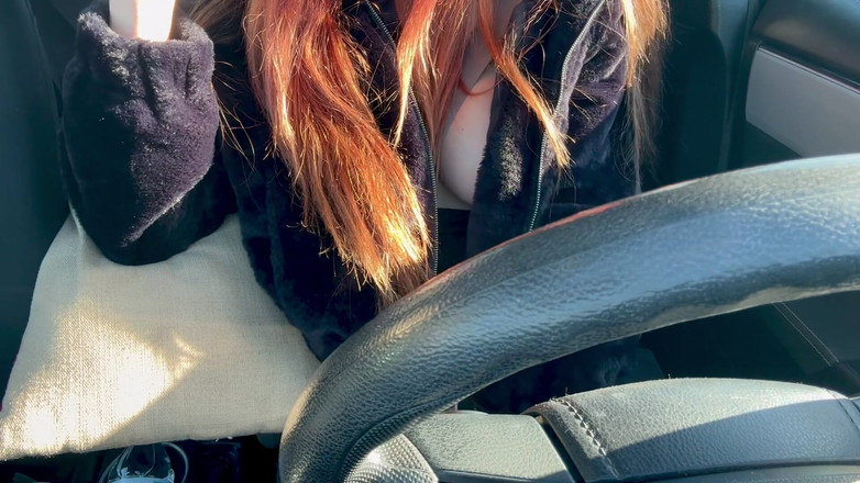 Artemisia Love: Nová Dlouhá jízda v autě s Artemisia Love ukazuje její...