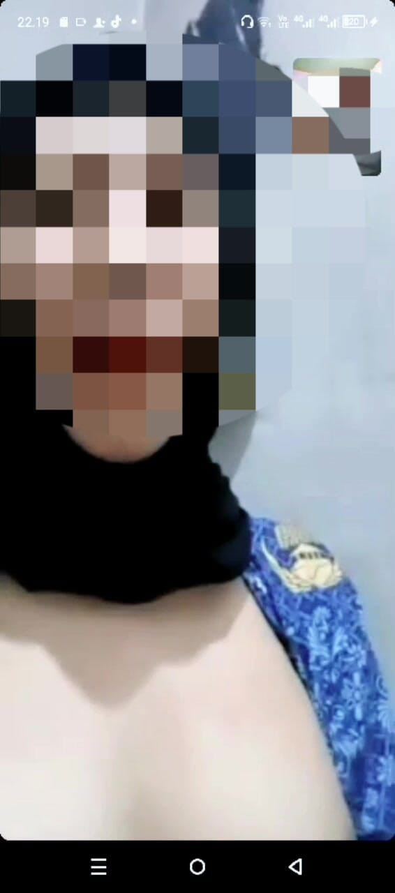 Astriana88: Parents and Teachers Love Video Call to the House Akau...