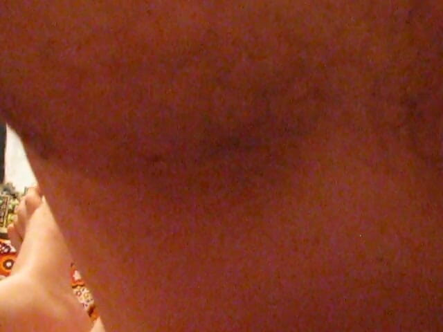 Hairy Homemade Amateur Orgasms: मुझे कांपते हुए चरमसुख आया और वह मेरे मुंह में आ गया