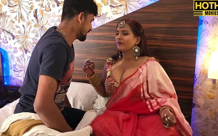 Hothit Movies: Indian Hottest Desi Bhabhi Seduce Devar to Fuck Her!