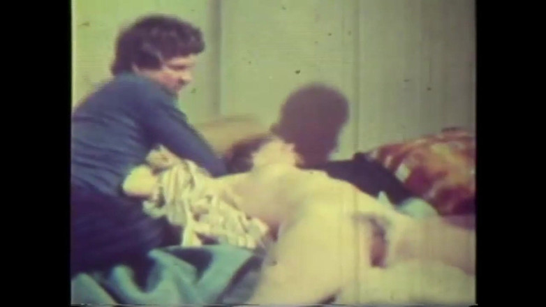 Vintage Megastore Full hd: Permainan antar teman