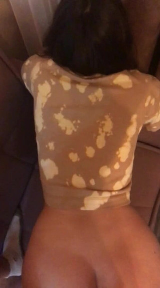 Good_view: 我后入式操我的女友。俄语