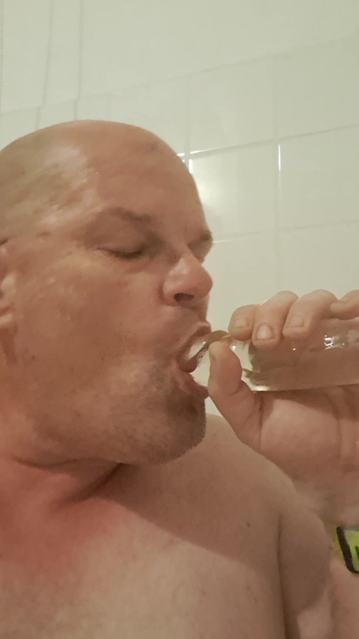 Fickspecht: The Slut Is Clearly Addicted to Dildo Sucking