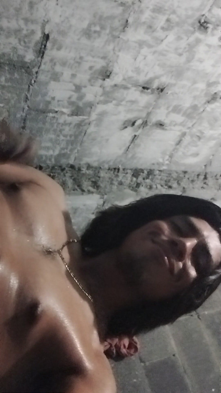AlexAlejandro13: Хочеш бути в моїй ванній
