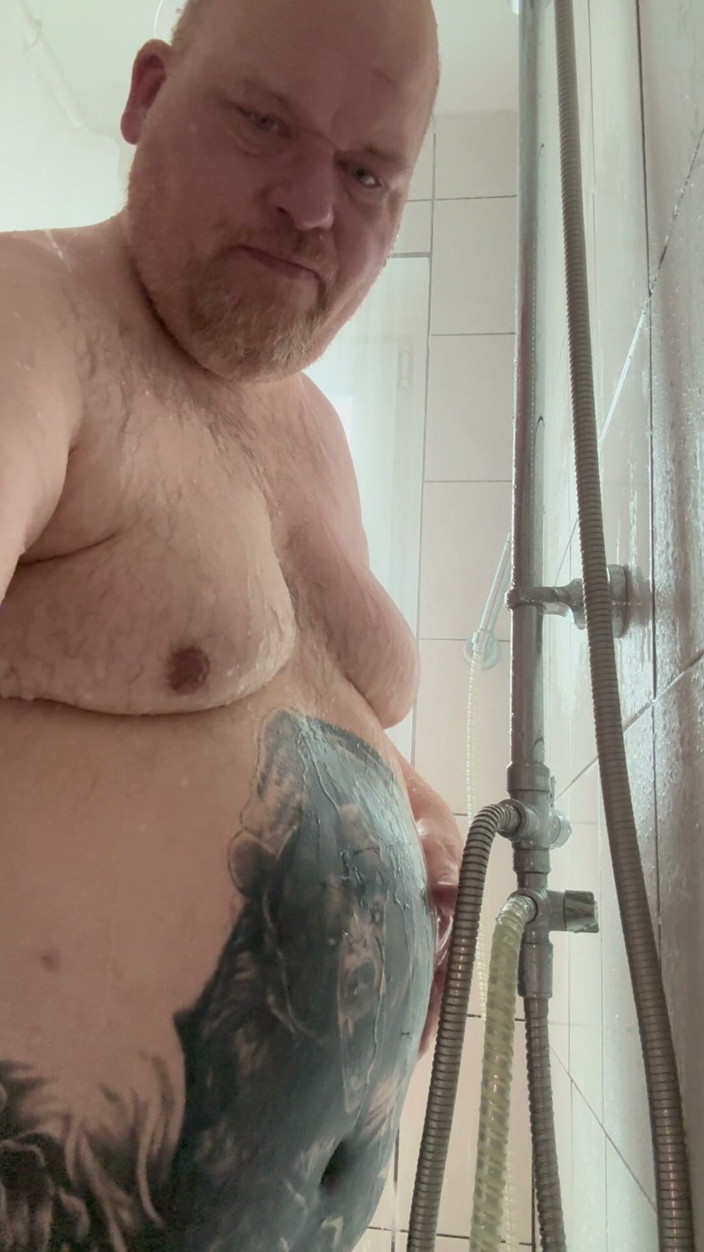 BigBearFrankfurt: Berhenti sekejap di bilik mandi