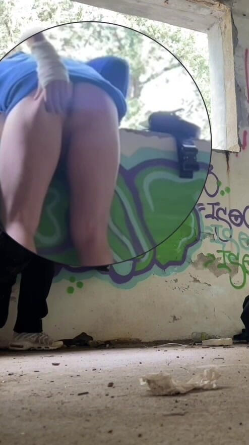 AmateurMates: Ragazzo amatoriale intrappolato! I suoi jeans si spogliò per mostrare...