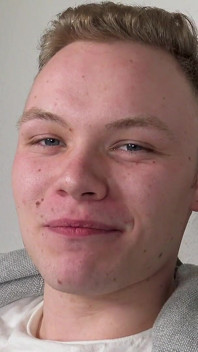 Ben (22) Twink Boy Getting Handjob and Pissing