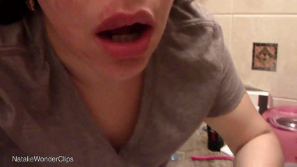 Natalie Wonder: Praktykowanie higieny jamy ustnej