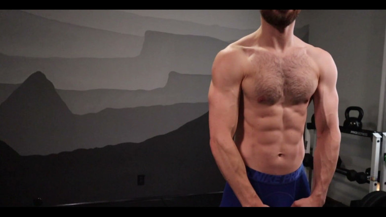 Jay Stroke: Post entrenamiento strip y flex y presumir y luego quítate !!
